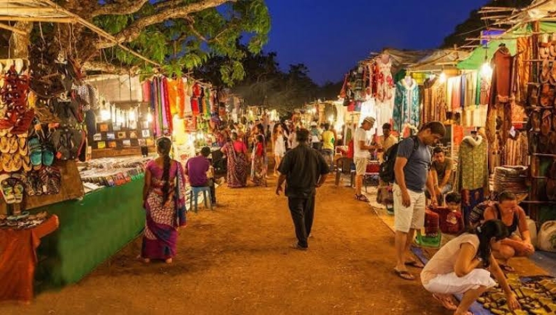 Exploring Historical Shopping Market In Hyderabad Sultan bazar