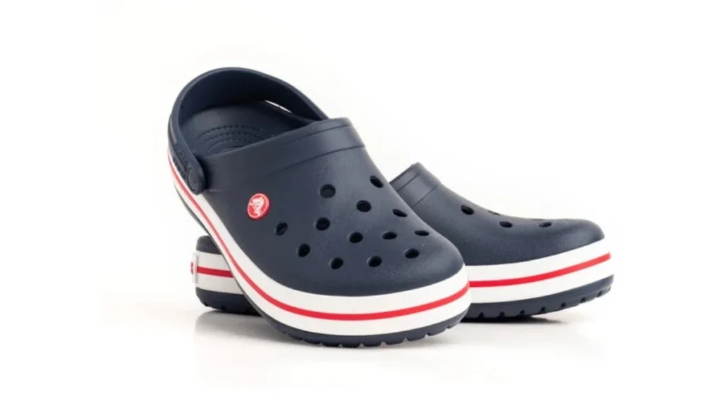 Top 10 Slipper Brands in Russia crocs